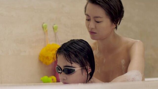 Jacky Cai, Gigi Leung Nude - Aberdeen (CN 2014) HD 1080p BluRay Watch Online / Джеки Цай, Джиджи Люн - Абердин