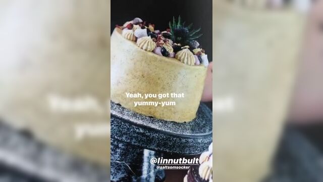 Carola Häggkvist s insta stories. 18.05.2020.(5)