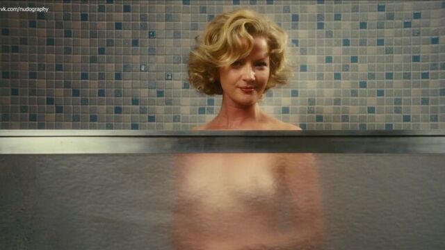 Гретхен Мол (Gretchen Mol) голая в фильме "Американская интрижка" (An American Affair, 2009, Уильям Олссон) 1080p