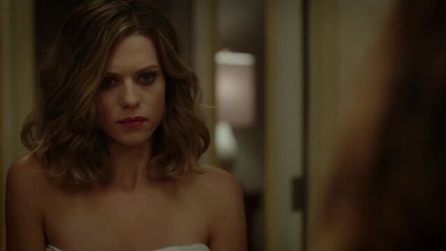 Lyndsy Fonseca Nude - The Escort (2015) hd1080p Web-DL Watch Online / Линдси Фонсека - Эскорт