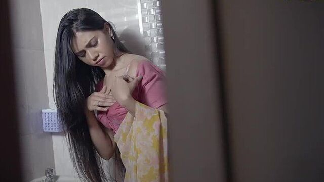 Palang.Tod-Caretaker.2021.ULLU.S01E01