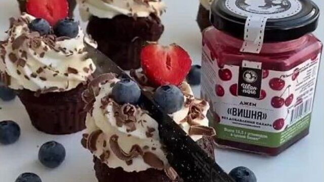 КАПКЕЙКИ «ЧЁРНЫЙ ЛЕС» | Больше рецептов в группе Десертомания