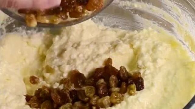 Творожная запеканка с манкой и изюмом ndjhj;yfz pfgtrfyrf c vfyrjq b bp.vjv