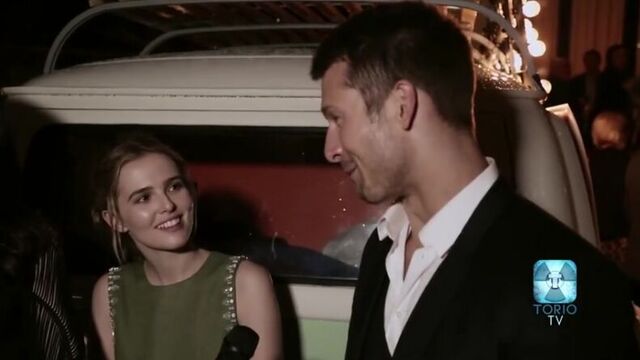 Zoey Deutch & Glen Powell Back Bumper Confessions