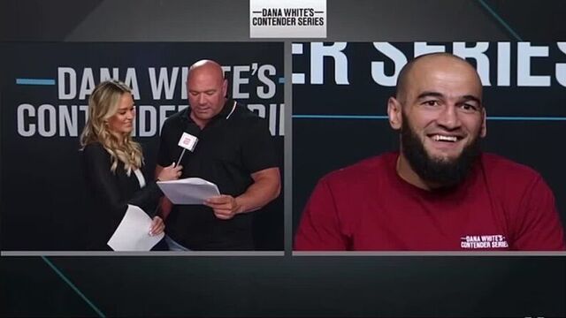 Альберт Дураев подписал контракт с UFC