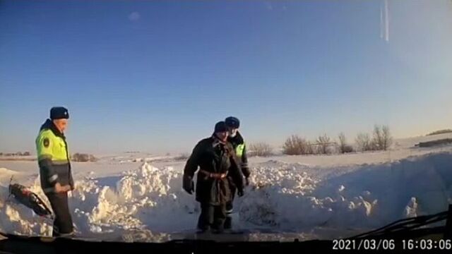 Погоня за мотоциклом.