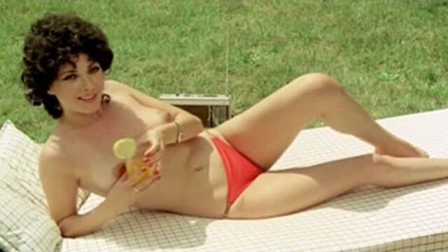 Edwige Fenech Nude - Il vizio di famiglia (1975) HD 720p Watch Online