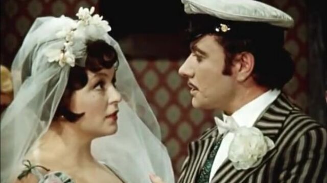 Андрей Миронов - Песня Остапа Бендера (к\ф "Двенадцать (12) стульев" 1976)