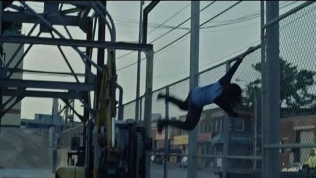 Taylor Lautner & Marie Avgeropoulos - "Tracers" At the Shipyard Clip
