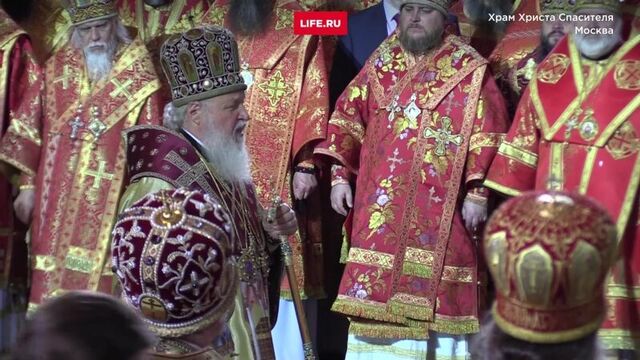 Мощи Николая чудотворца доставили в Храм Христа Спасителя