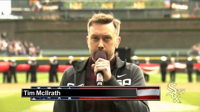 Tim McIlrath sings national anthem