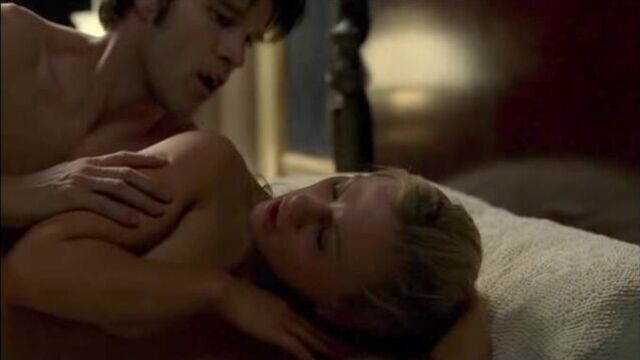 Голая Анна Пэкуин (фильм Настоящая кровь) Anna Paquin