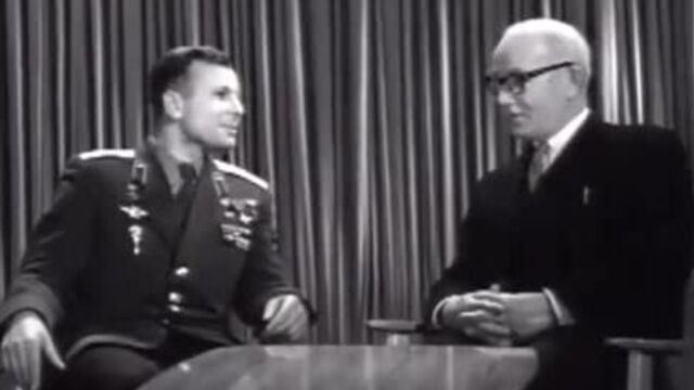 Юрий Гагарин о своих планах на будущее. Первая годовщина полета в космос, 1962г..mp4