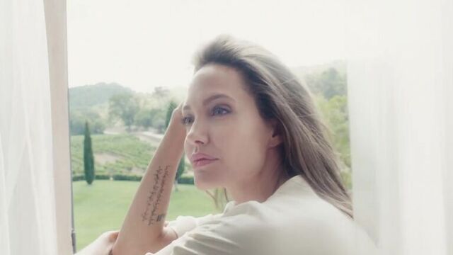 Музыка из рекламы Guerlain - Mon Guerlain (Angelina Jolie) (2017)