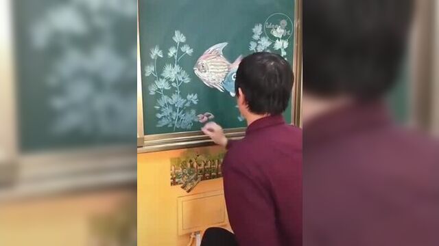 Рисунки мелом на доске