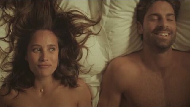Julie De Bona, Kim Higelin Nude - Plan B s01e01-04 (2021) HD 1080p Watch Online / Жюли Де Бона, Ким Хигелен - План Б