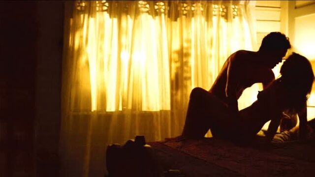 Ана де Армас (Ana de Armas hot scenes in "Sergio" 2020)