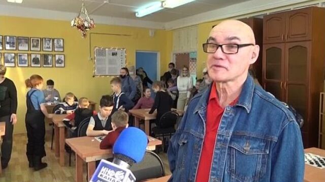 В шахматно-шашечном клубе "Белая ладья" состоялся новогодний турнир Добрянского городского округа по шашкам.