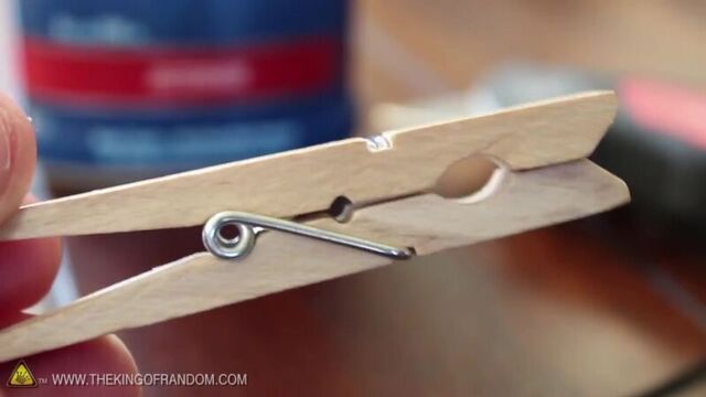 Mini Matchstick Gun - The Clothespin Pocket Pistol